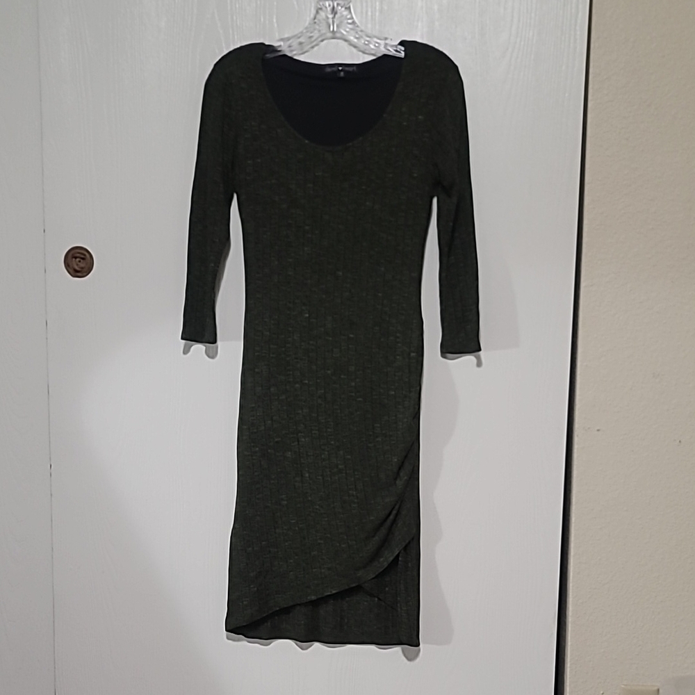 Derek heart bodycon wrap ruched hem dress textured green medium lined